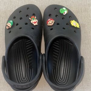 Crocs black size J2 with Super Mario™ 5-Pack